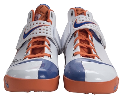 LeBron James Signed Nike Zoom LeBron 5 Orange & Blue Sneakers -4/23 (UDA)